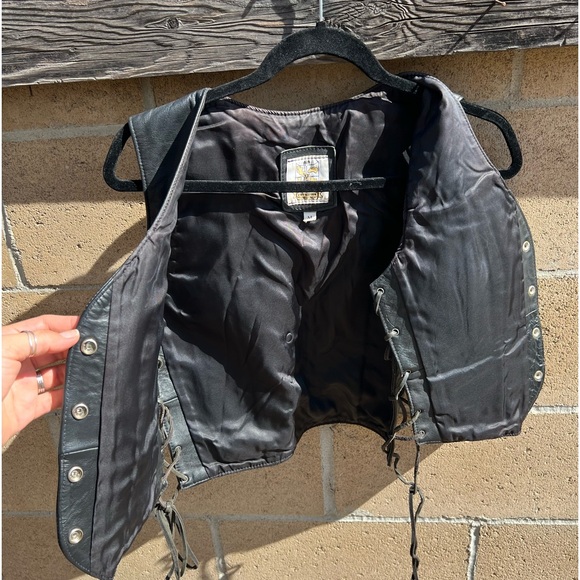 Vintage Leather women’s vest size M - Picture 8 of 8